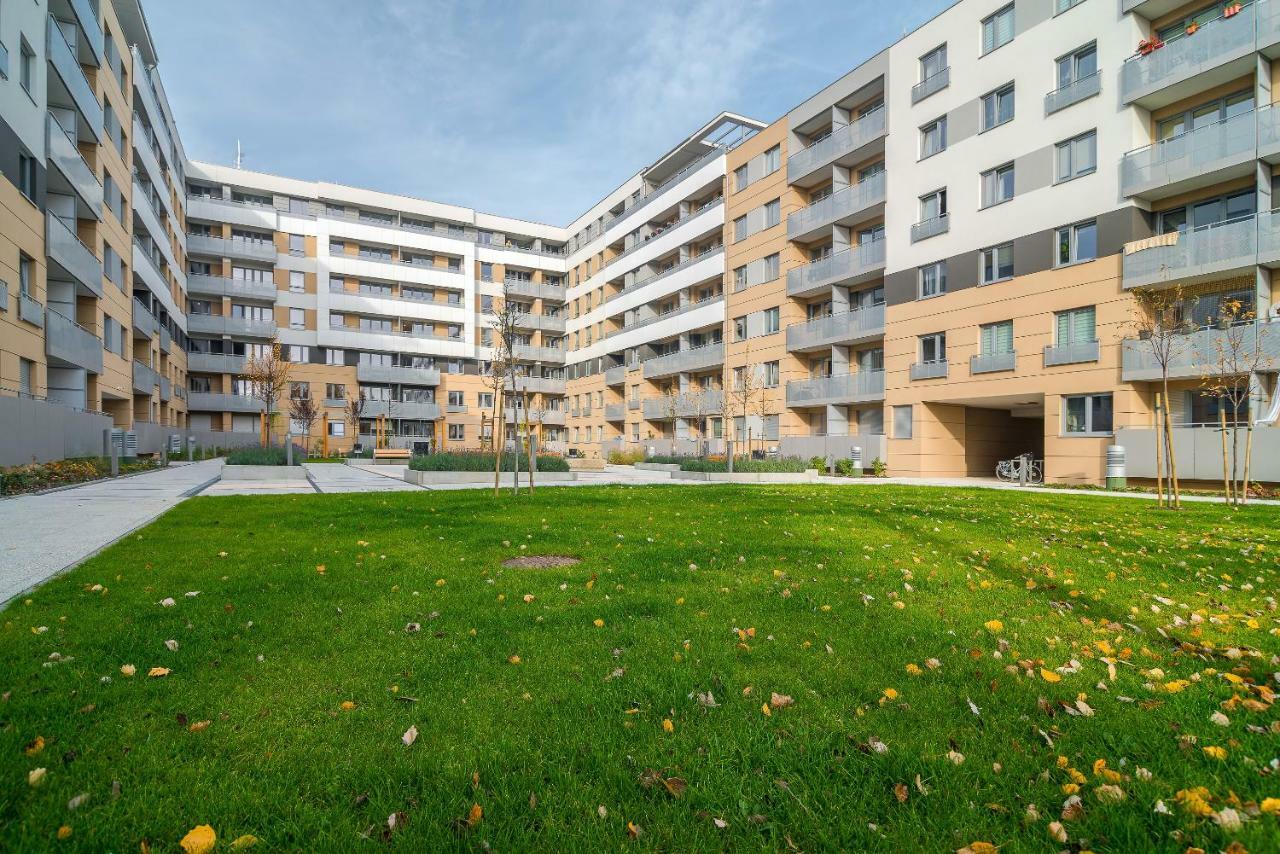 Exclusive Apartments Teczowa With Underground Parking By Noclegi Renters - Wroclaw — Photos 1